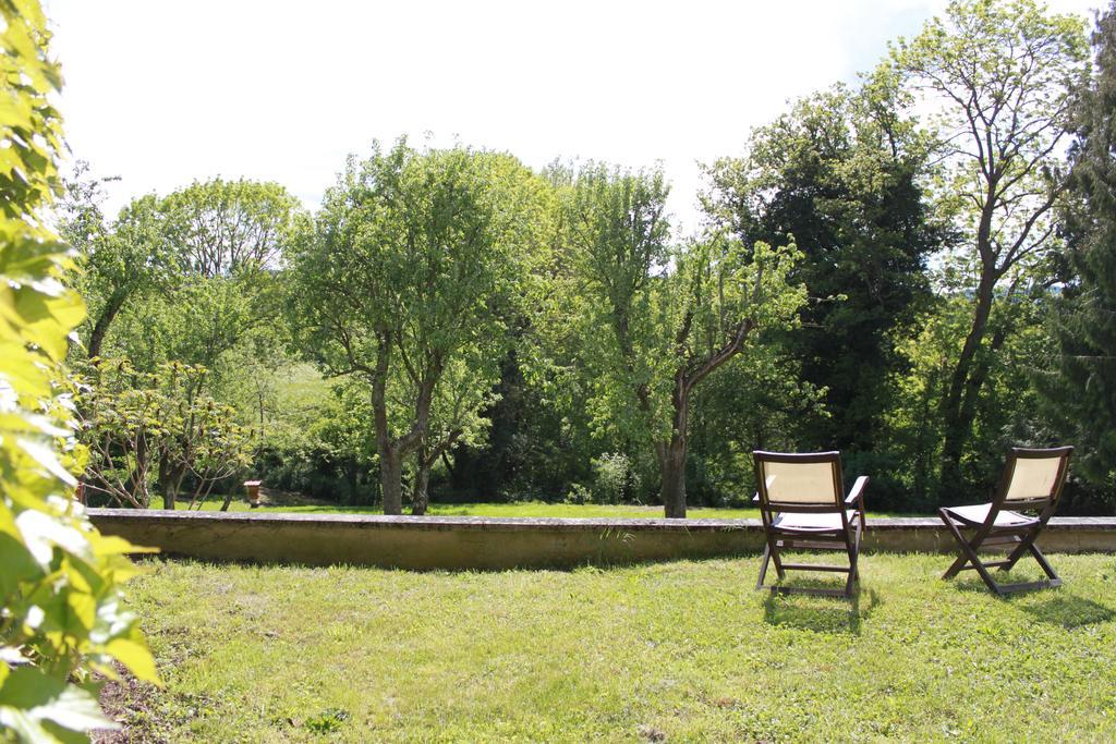 A L'Aube Des Volcans Charbonnières-les-Vieilles Exterior foto